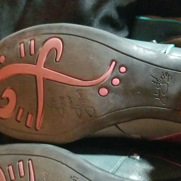 JOHN Fluevog FELLOWSHIPS EMMA LEATHER GUM BOOT Purple/ teal sz. 8.5 - Picture 9 of 16